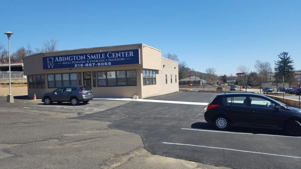 Abington Smile Center- Same Day Emegrency Dentist Picture 2