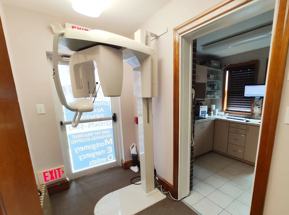 Abington Smile Center- Same Day Emegrency Dentist Picture 9