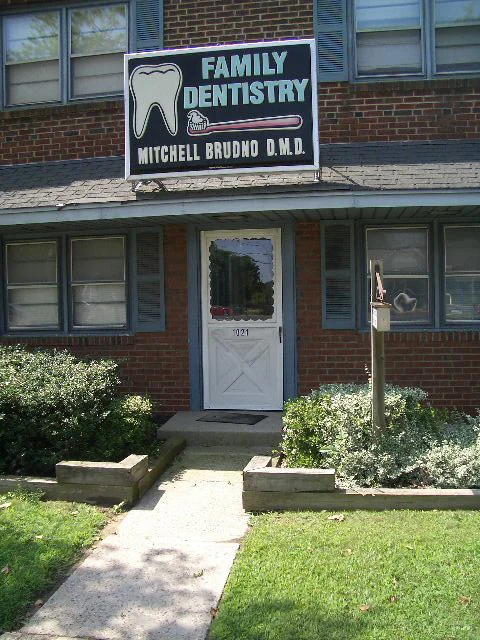 Mitchell Brudno D.M.D. L.L.C. Picture 4
