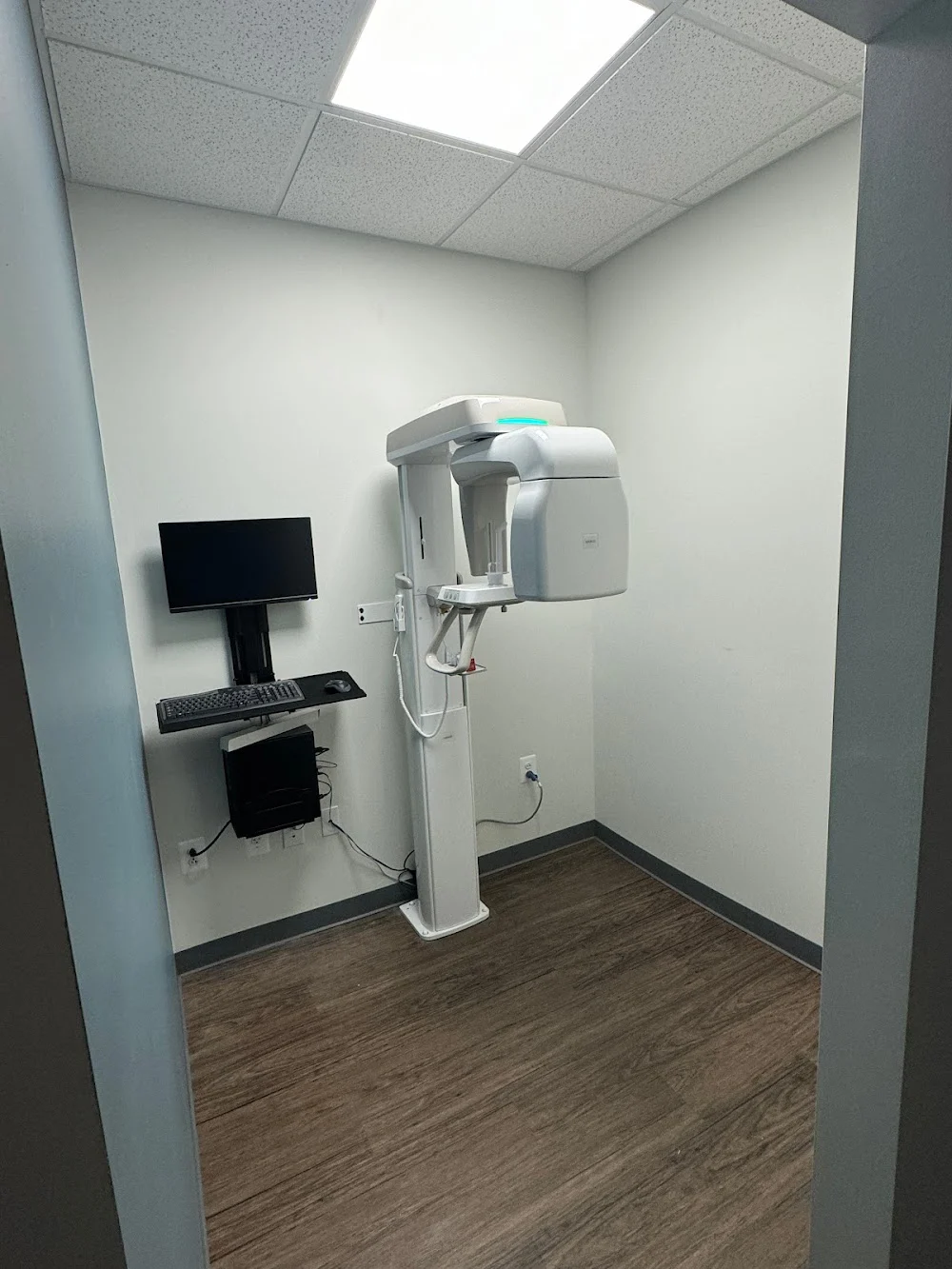 Ember Dental Arts Picture 3