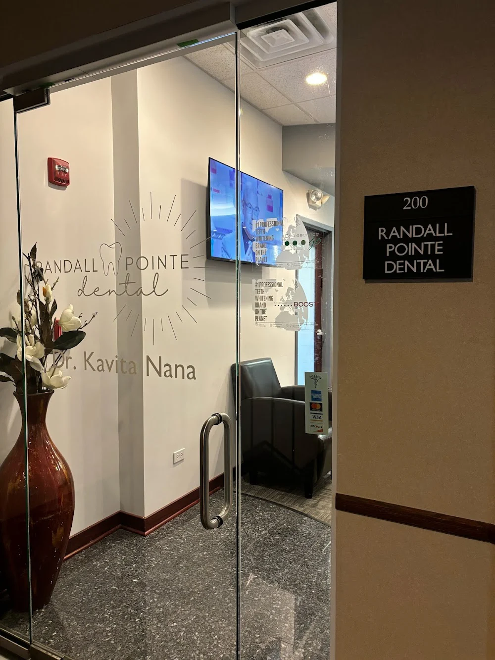 Randall Pointe Dental Geneva Picture 4