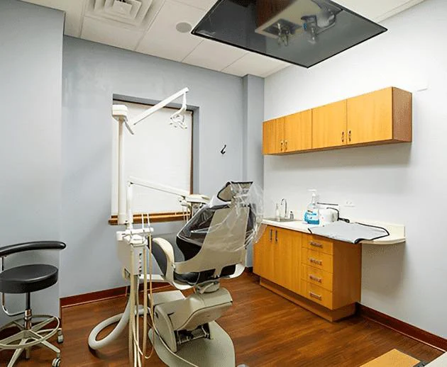 Randall Pointe Dental Geneva Picture 1