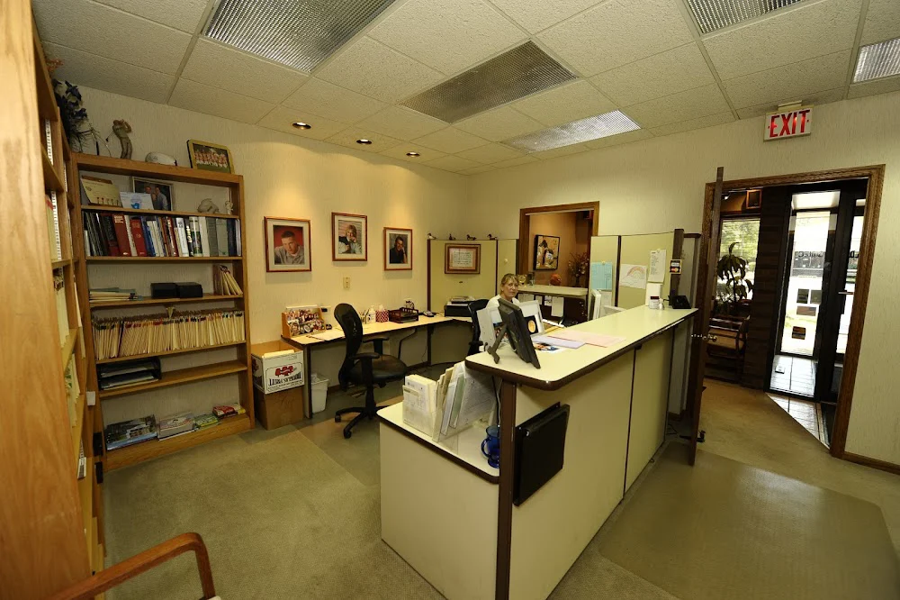 Wayne W Mason DDS Picture 1
