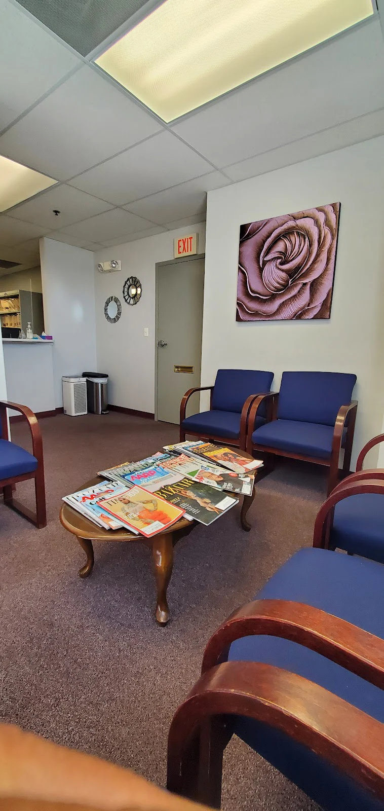 Village Square Dentistry Picture 2