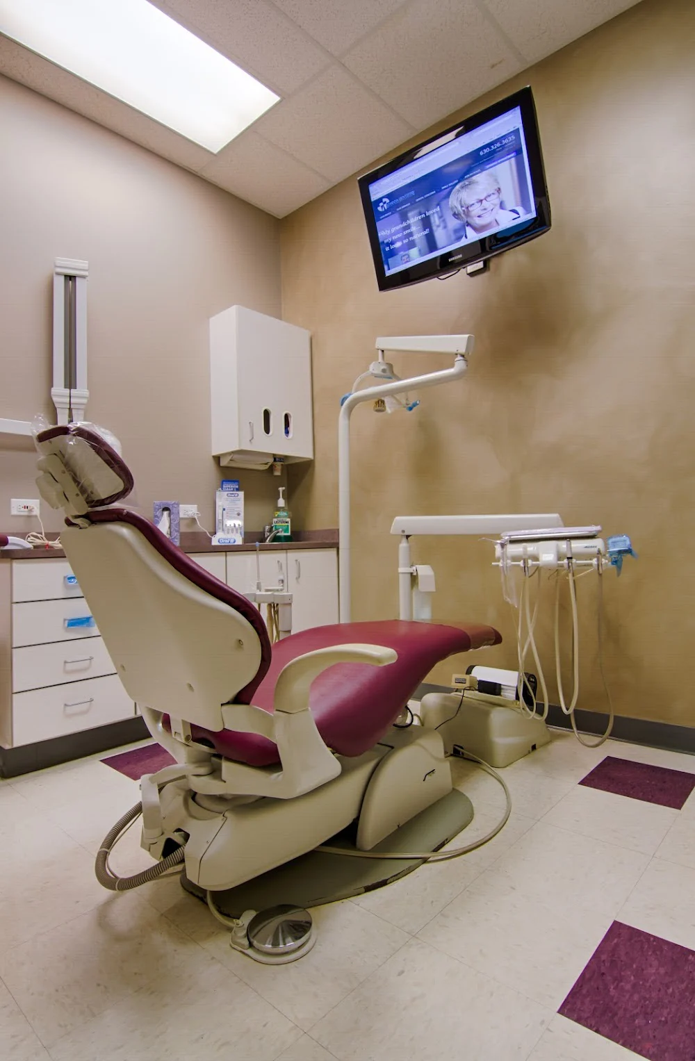 Khanna Dentistry of Geneva Picture 1