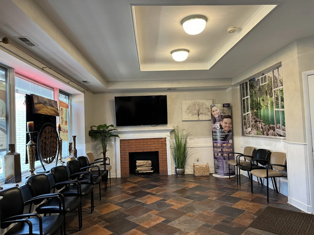 Mahairi Dental Center: Mahairi Amjad DDS Picture 1