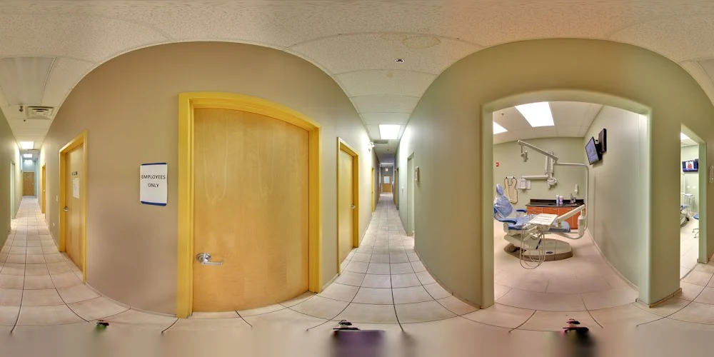 1st Family Dental of Elgin Picture 1