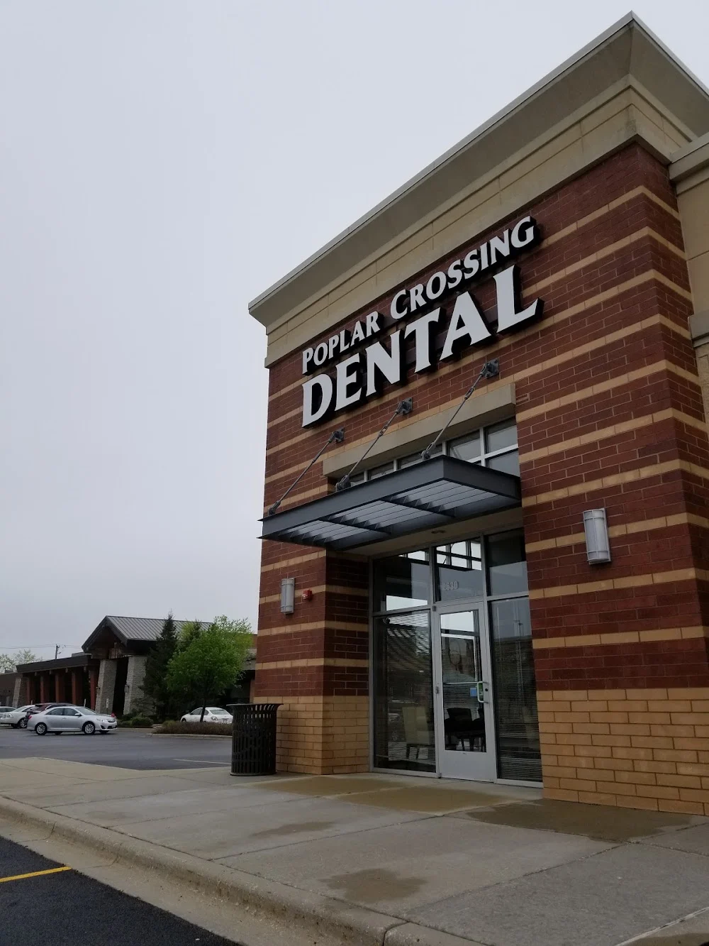 Poplar Crossing Dental- Hoffman Estates Dentist Picture 10