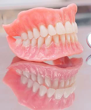 Social Six Dental Studio Picture 6