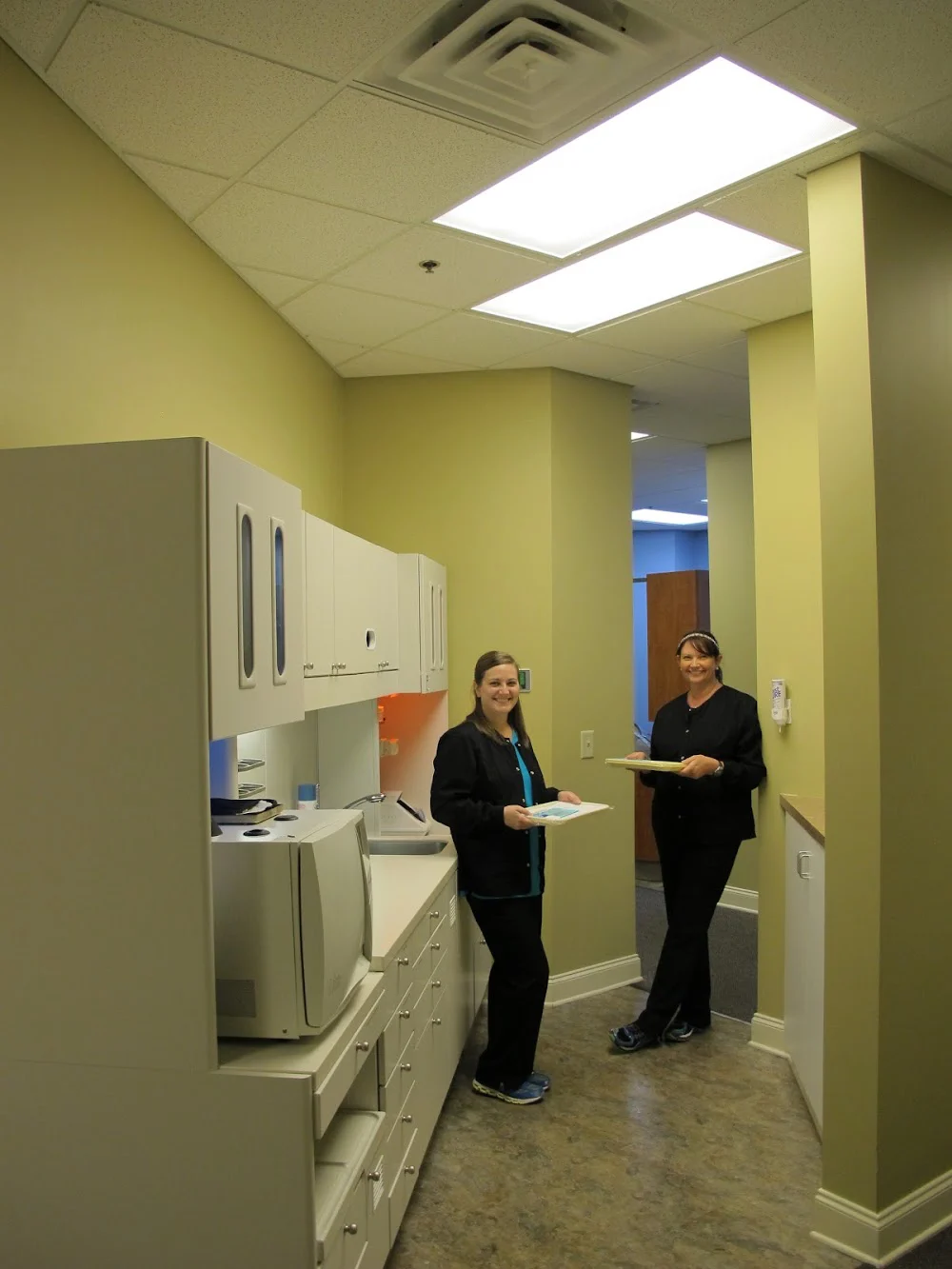 Lloyd Family Dental Care Picture 2