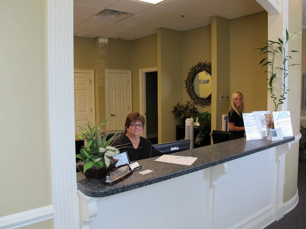Lloyd Family Dental Care Picture 6