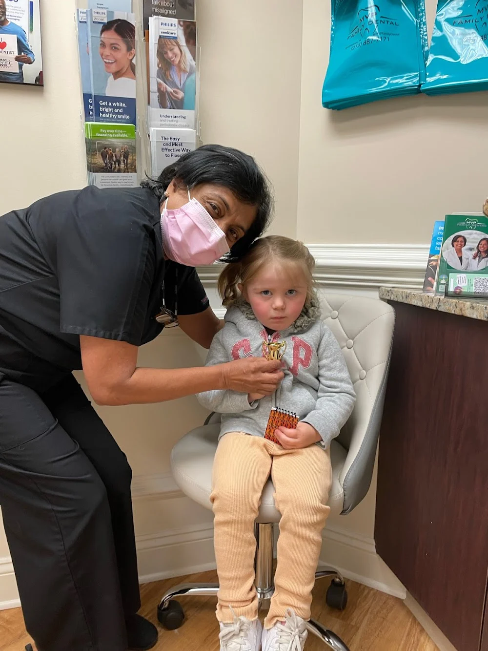 Vineetha Thomas, D.M.D. Picture 8