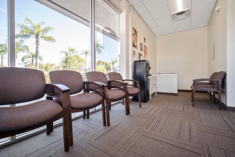 Naples Smiles Dentistry Picture 4
