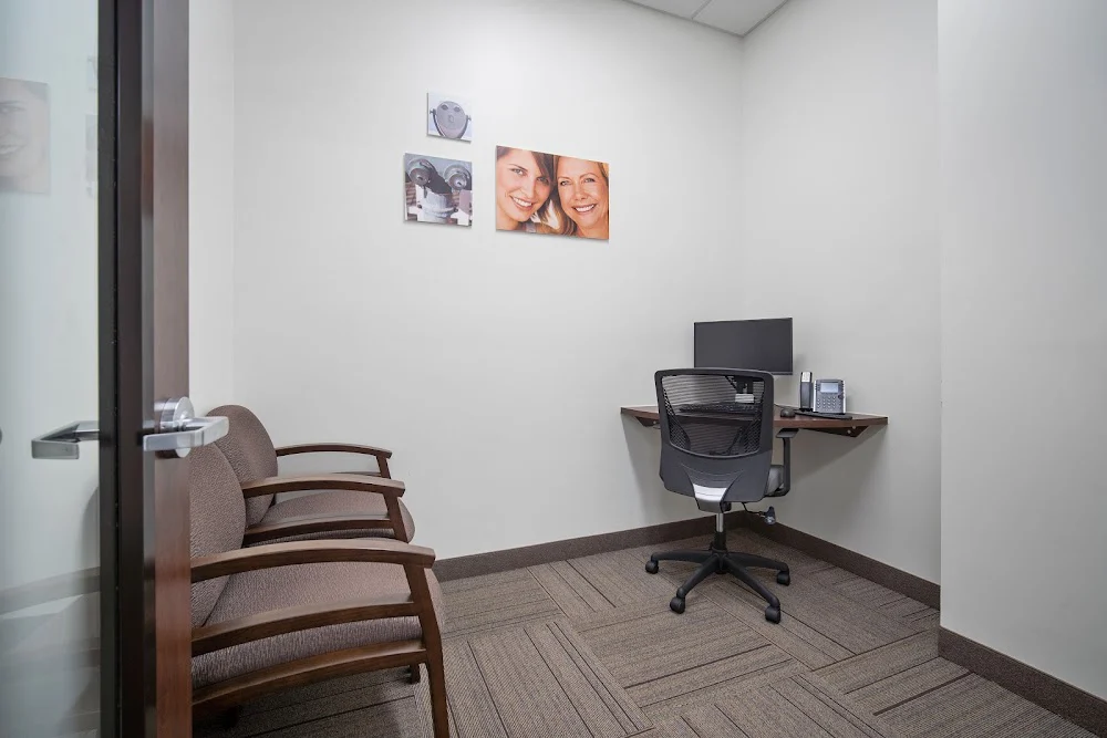 Naples Smiles Dentistry Picture 2