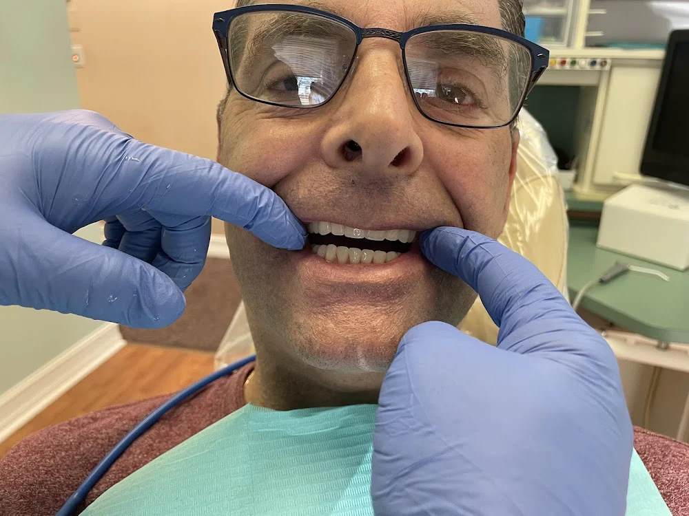 Naples Dental Boutique Picture 2