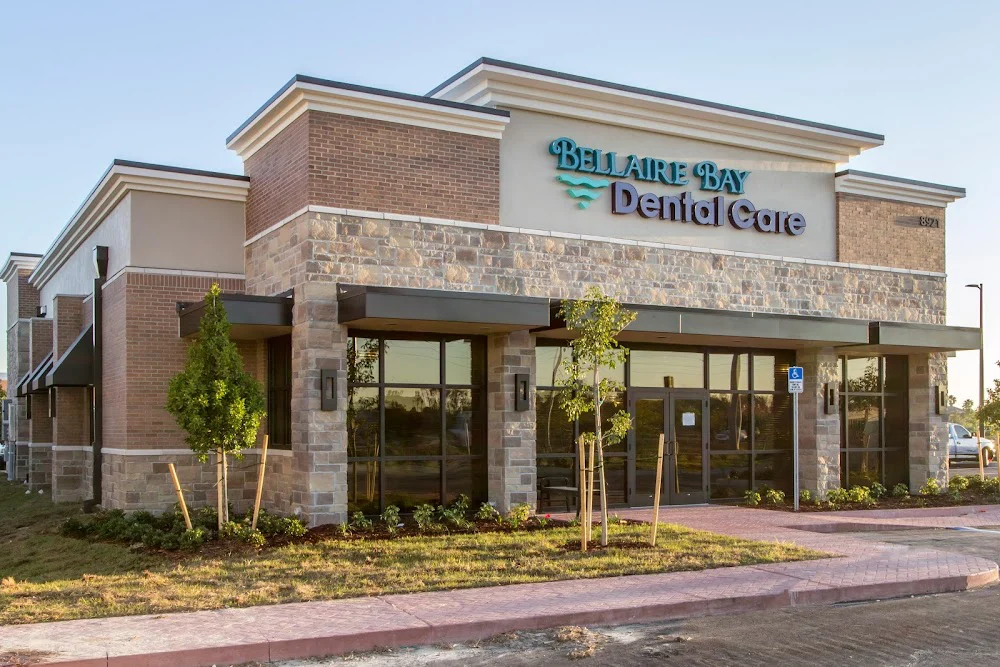 Bellaire Bay Dental Care Picture 7