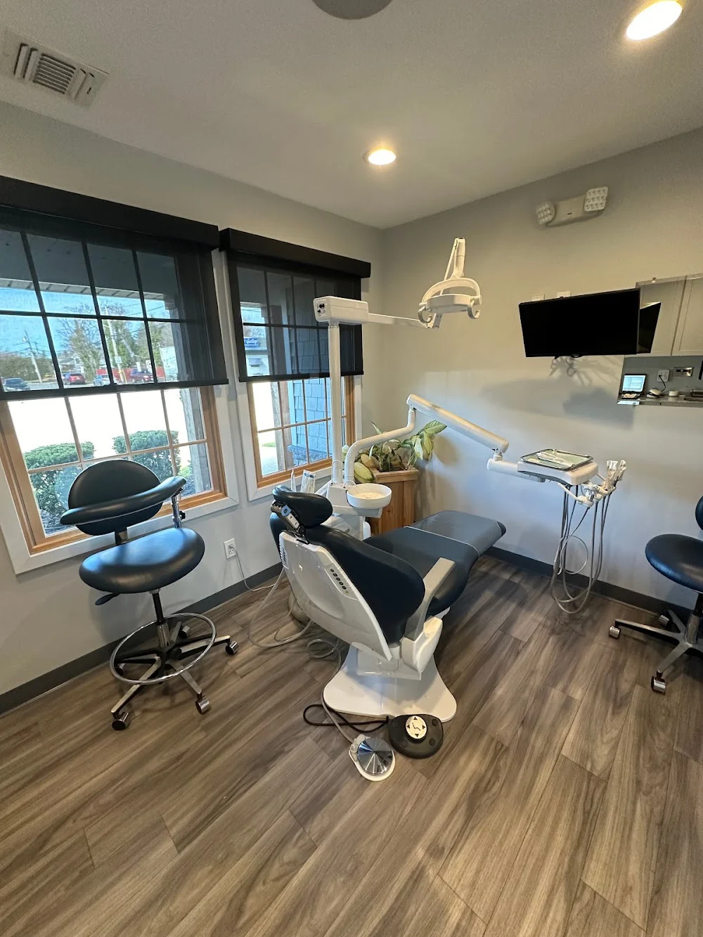 Nassau Shores Family Dental Picture 4