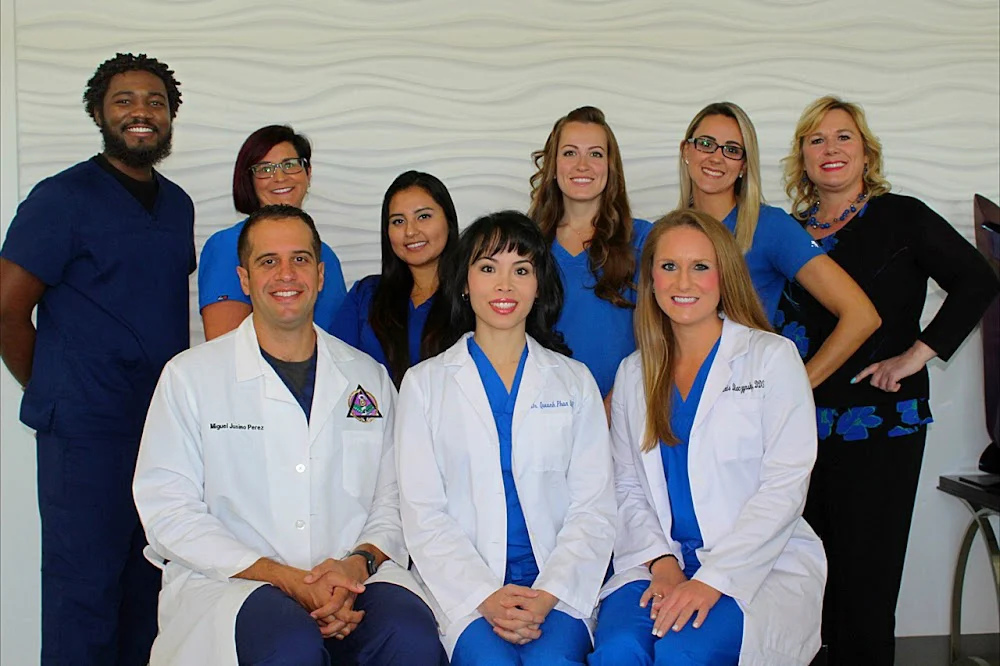 Fantastic Dental Arts: Dr. Queanh Phan DMD Picture 1