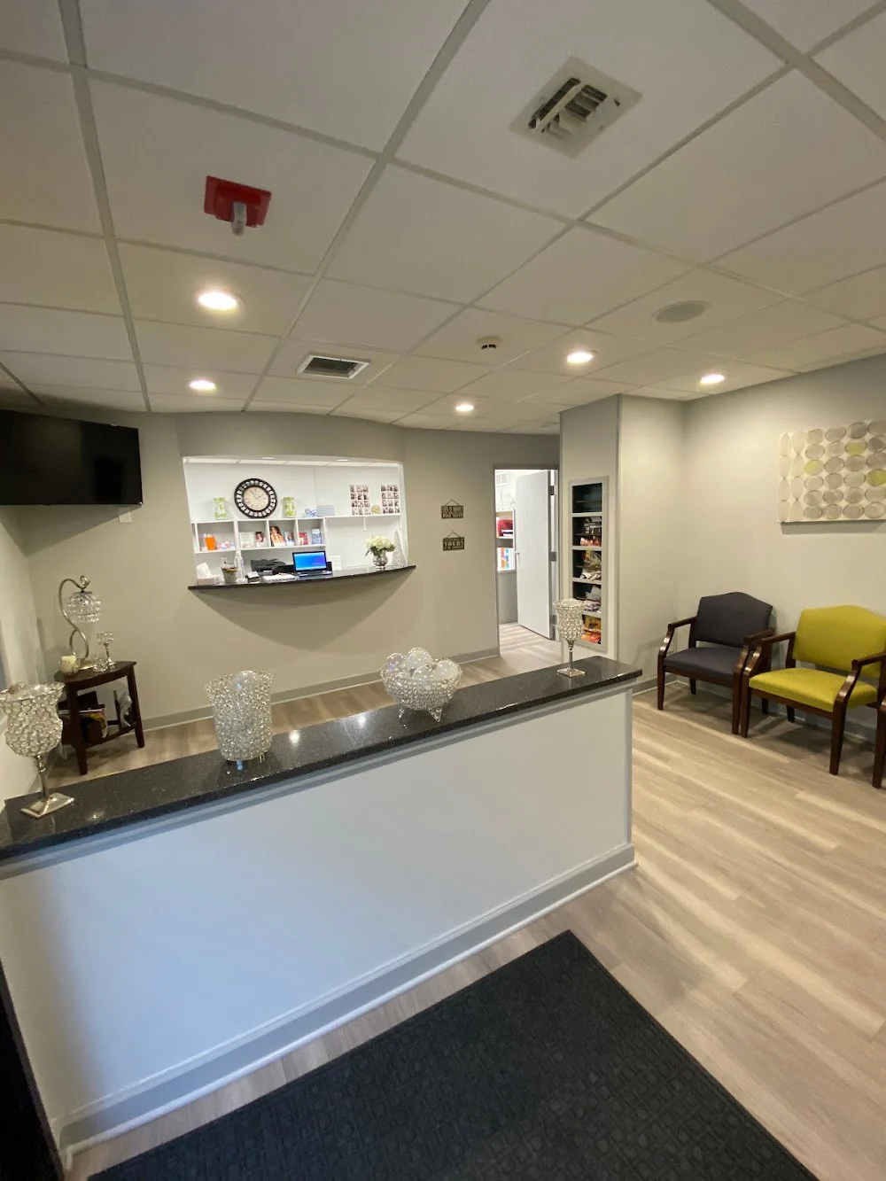 Chrystal Dental Care Picture 3