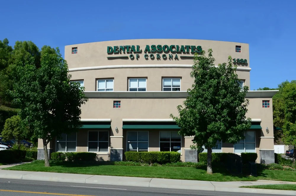 Dental Associates of Corona Picture 1