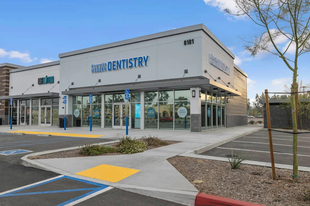 Riverside Modern Dentistry Picture 2