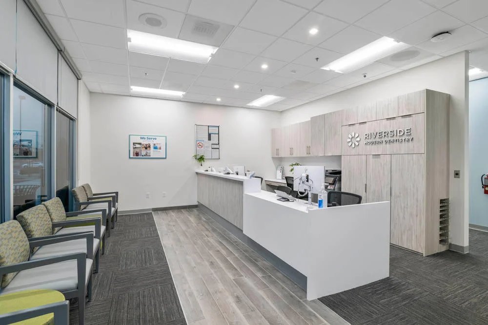 Riverside Modern Dentistry Picture 1
