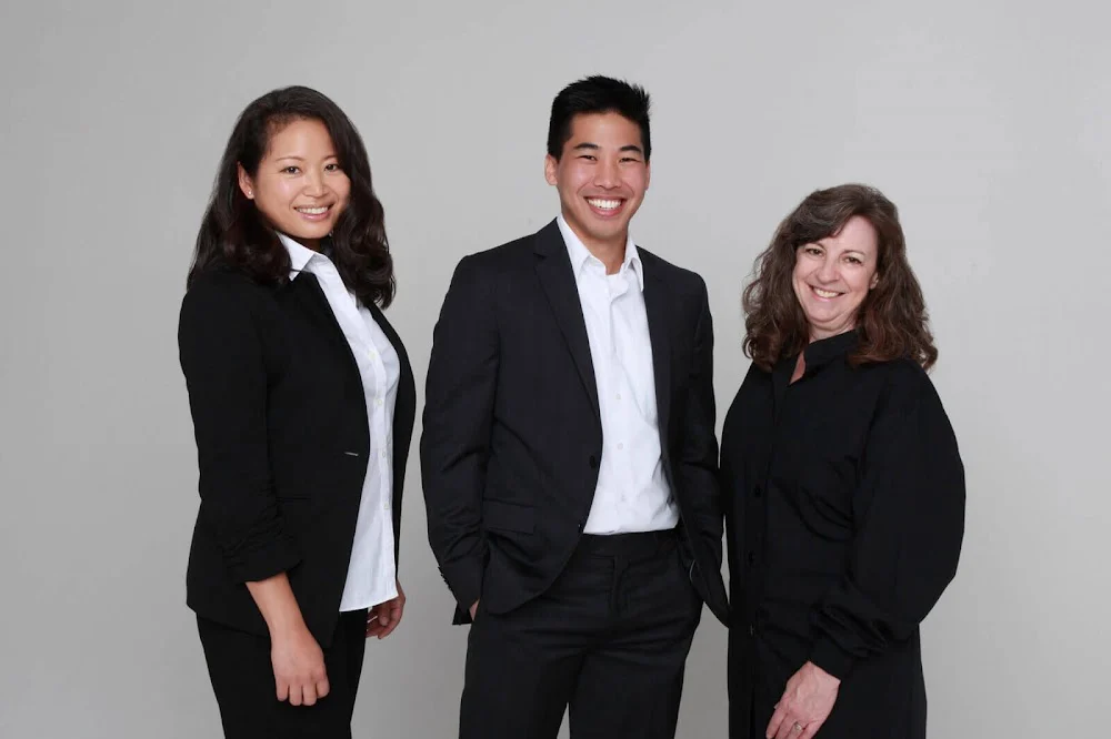 Premier Periodontics - Everett Periodontal Office Picture 4