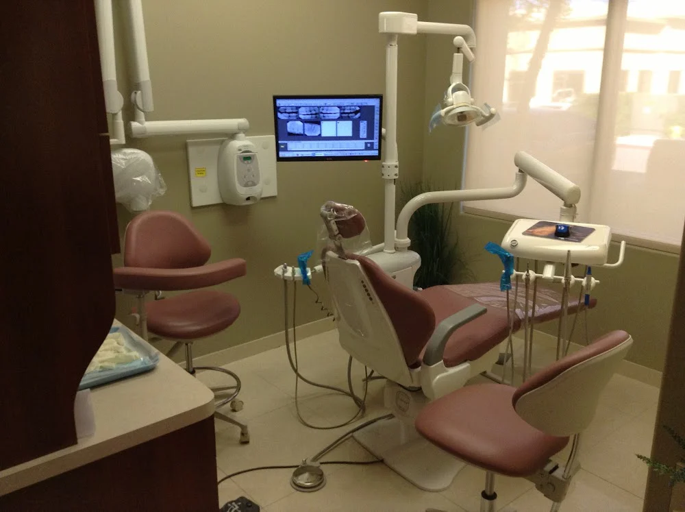 SmileOn Family Dentistry Picture 4