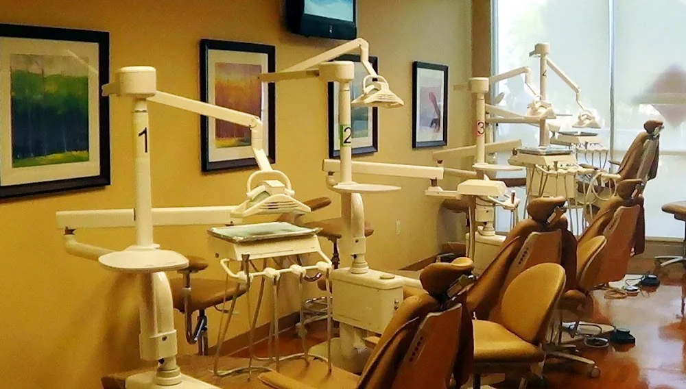 West Coast Dental of Riverside Picture 3