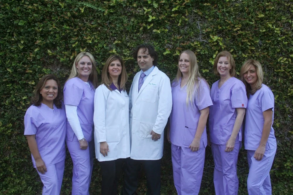 Dr. Tony Beizaee, D.M.D Picture 4