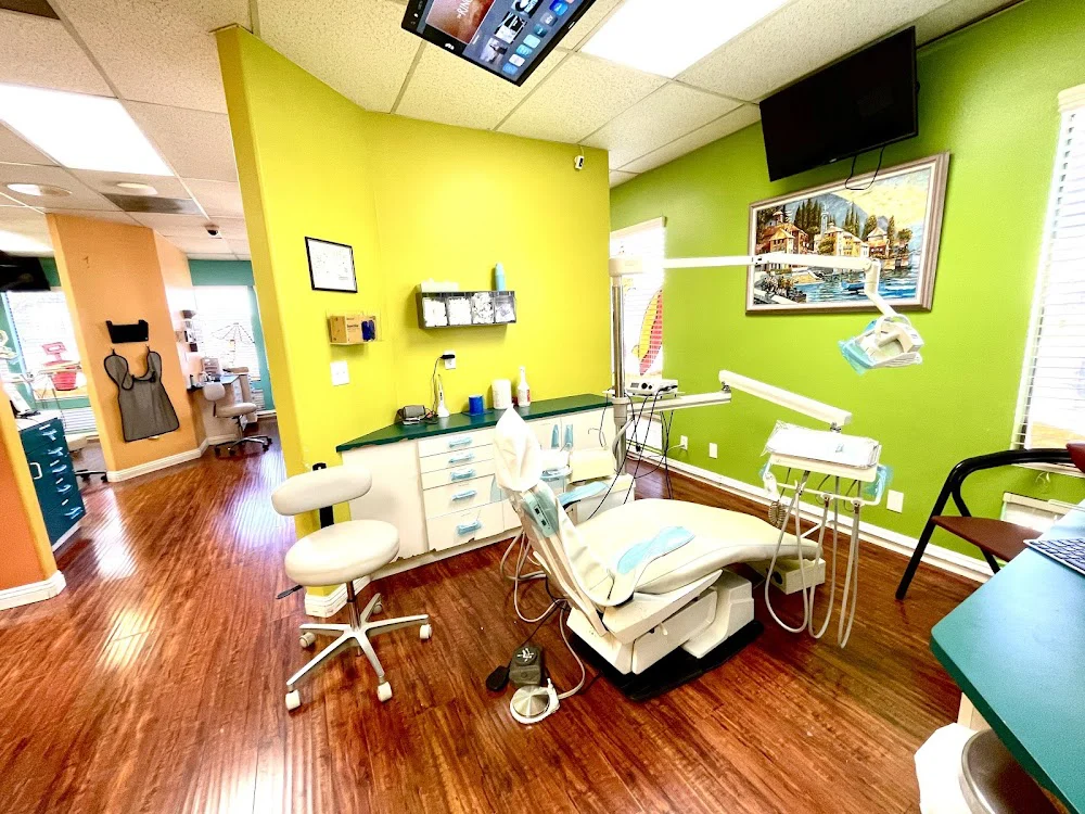 Gold Coast Dental - Riverside Picture 8