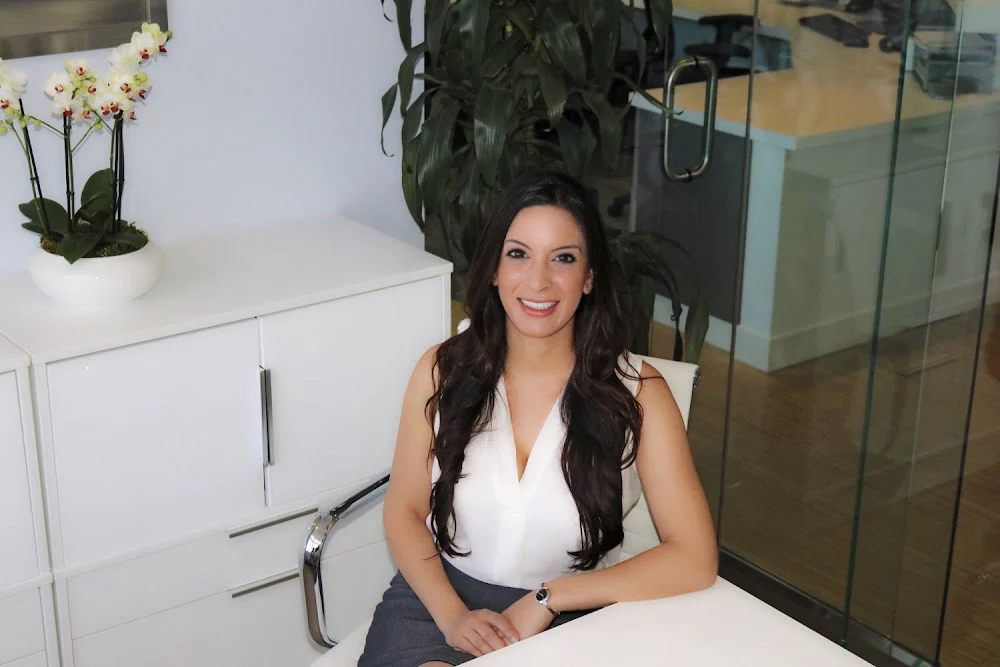 OC Lifetime Dental: Dr. Aveed Samiee Picture 5