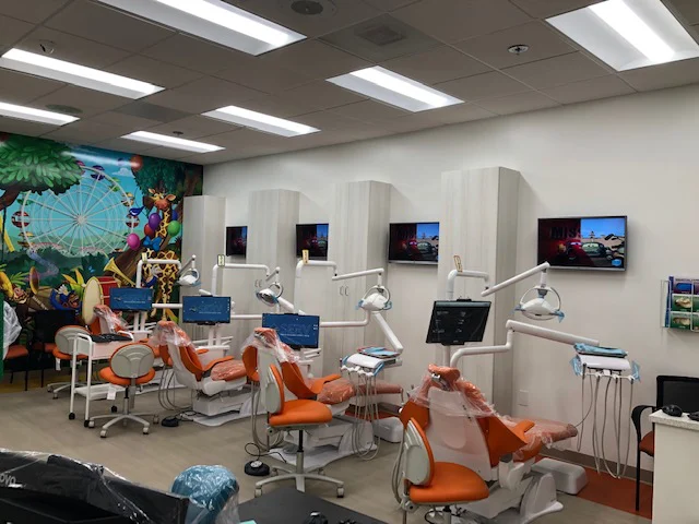 Magicland Children's Dental of Rialto Picture 1
