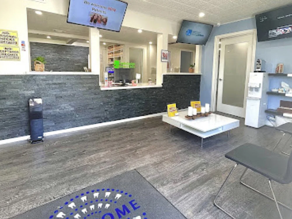 Smile Design Dentistry & Implant Center Picture 8