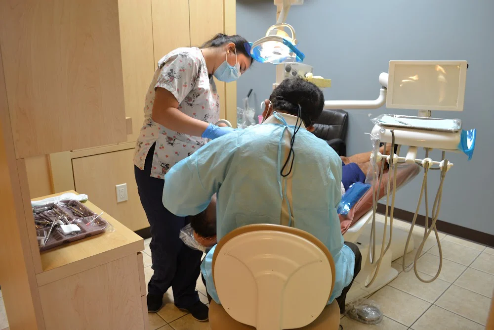 Rialto Dental Care Picture 3