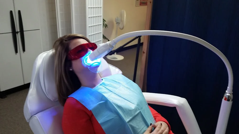 Malibu Teeth Whitening, Inc Picture 4