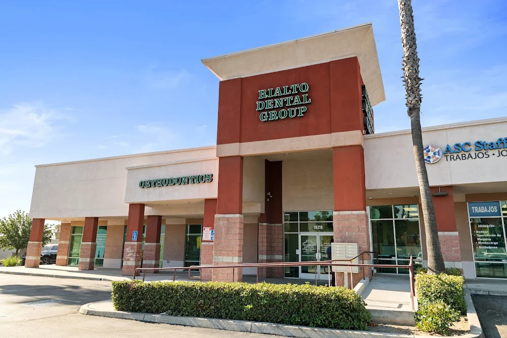 Rialto Dental Group and Orthodontics Picture 1