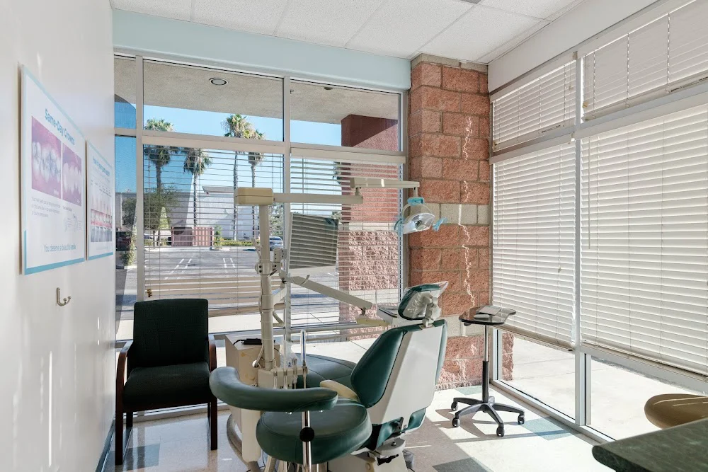 Rialto Dental Group and Orthodontics Picture 7