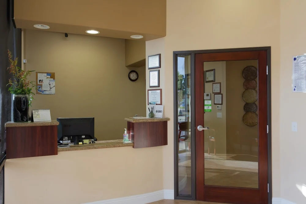 Dr. Ami J. Kagalwala, DDS Picture 4