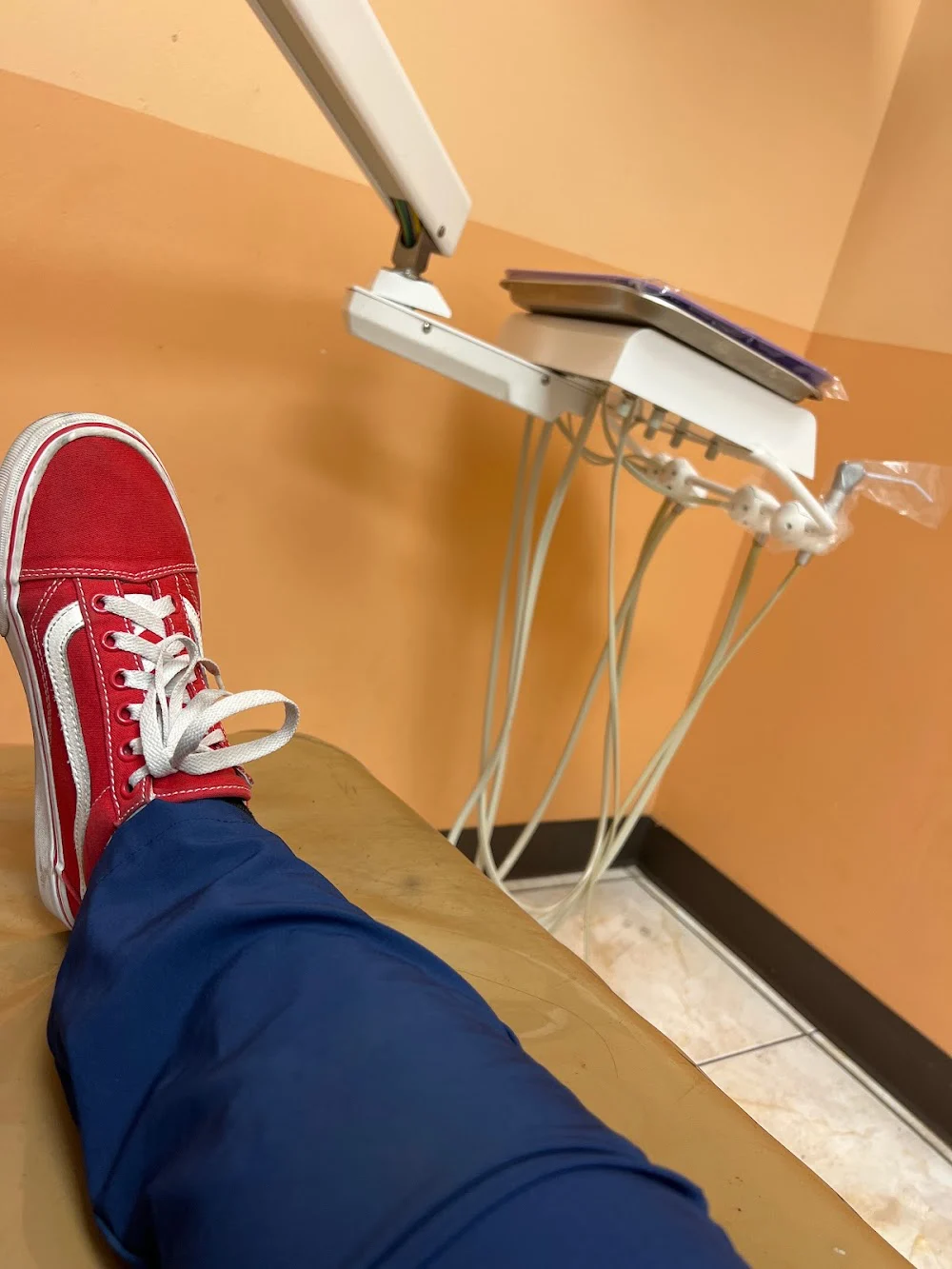 Lourdes's Dentistry - Affordable Dentist Picture 2
