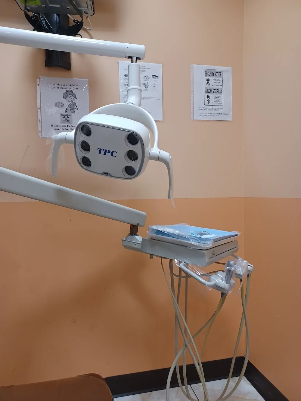 Lourdes's Dentistry - Affordable Dentist Picture 3
