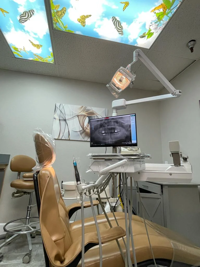 Dental 2000 Picture 4