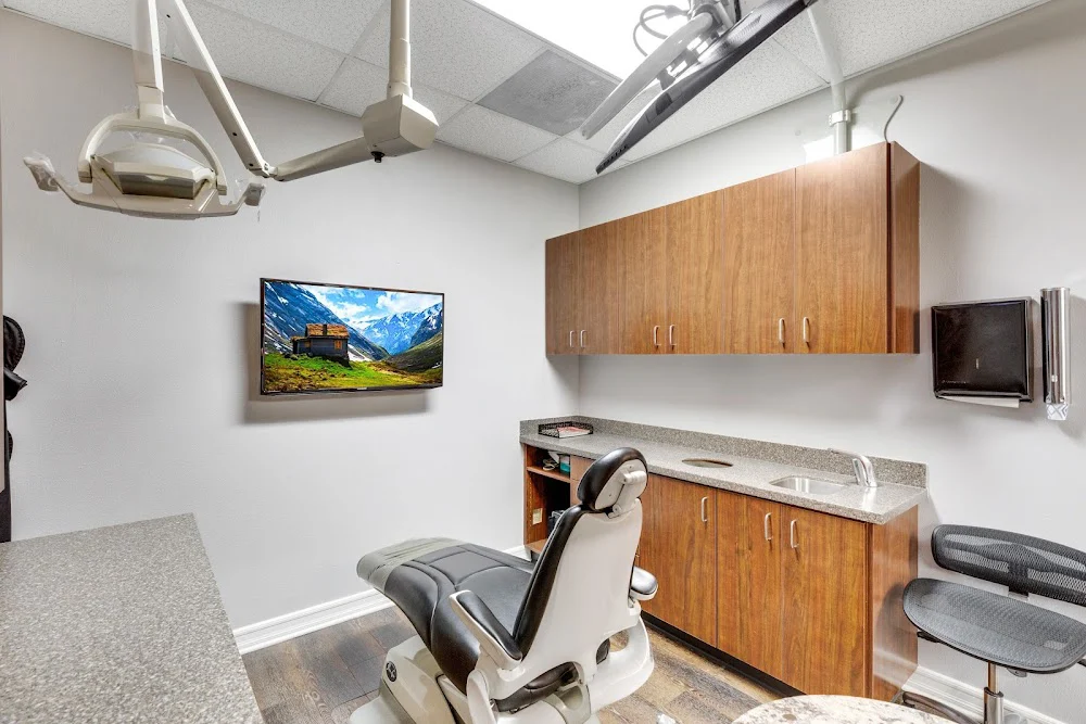 Palm Court Dental: Ricky Chung, DDS Picture 1