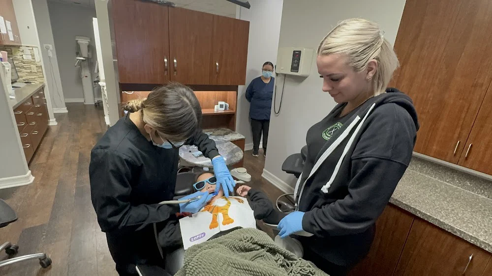 Palm Court Dental: Ricky Chung, DDS Picture 10