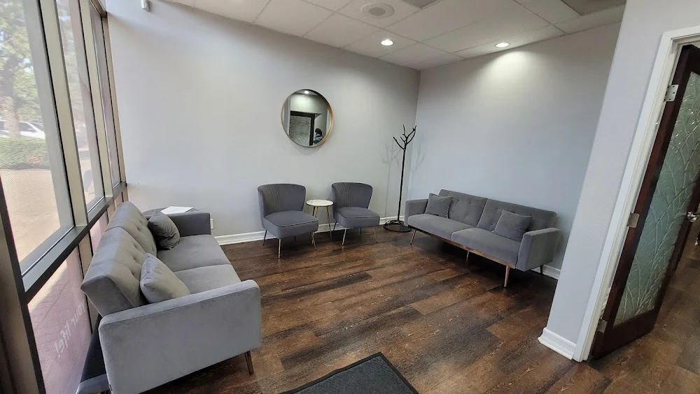 Palm Court Dental: Ricky Chung, DDS Picture 6