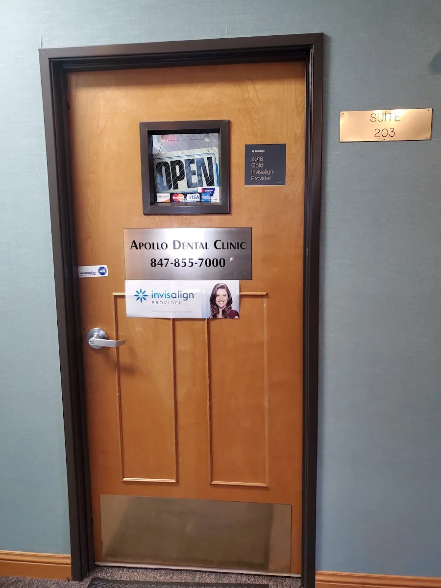 Apollo Dental Clinic, L.L.C. Picture 1