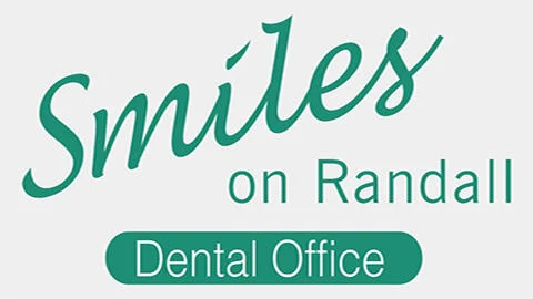 Smiles on Randall Picture 8