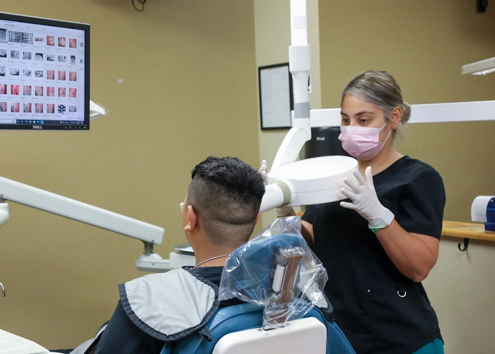 Castellanos Dental and Orthodontics Picture 2