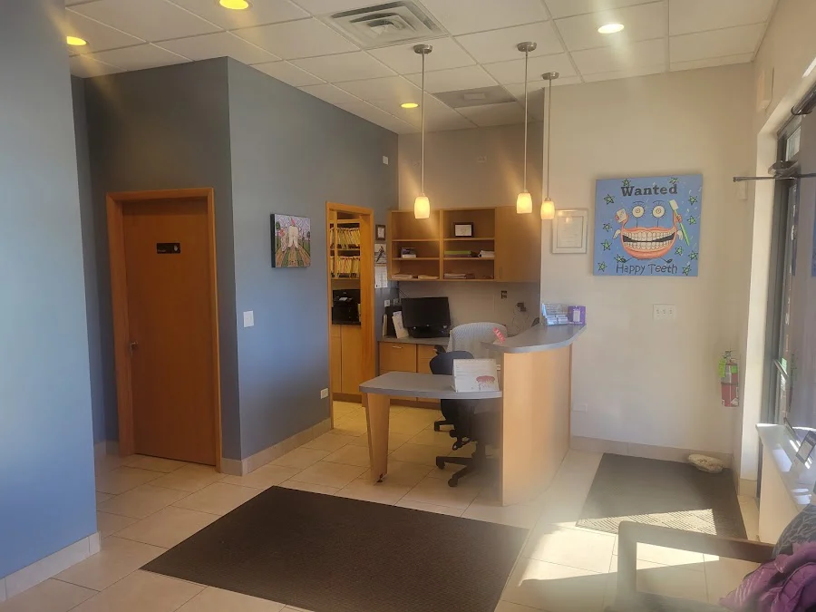 Northwest Dental Center & Associates: Oleg Simkovic DDS Picture 3