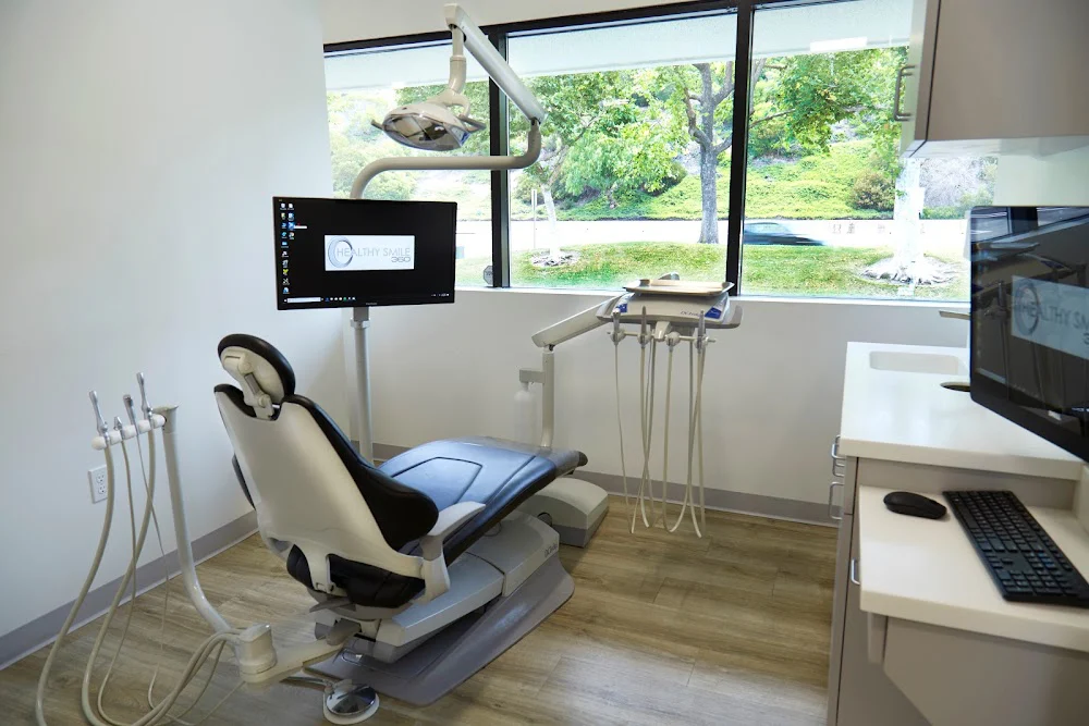 Laguna Niguel Cosmetic Dentist, HealthySmile360, Dr.Mostofi Picture 5